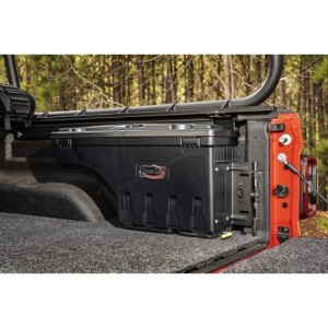 Porta oggetti Armis Swing Case Rugged Ridge passaruota lato guida Gladiator JT 20-22